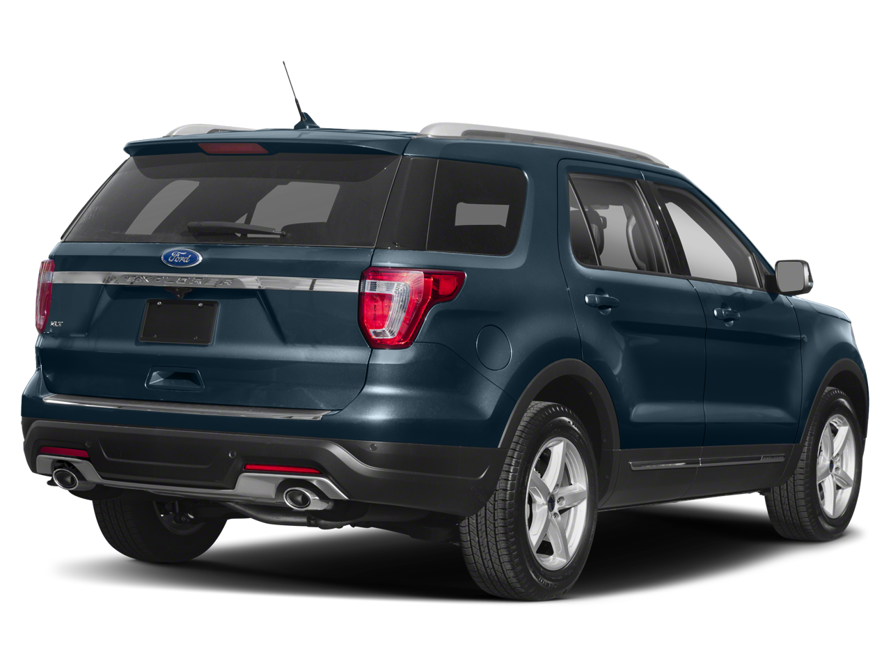 Used 2019 Ford Explorer XLT with VIN 1FM5K8D82KGB05918 for sale in St. Ignace, MI
