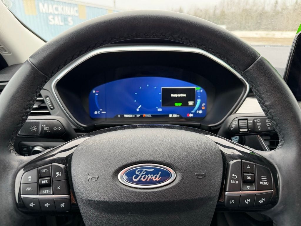 2021 Ford Escape Hybrid Titanium