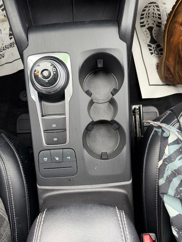 2021 Ford Escape Hybrid Titanium