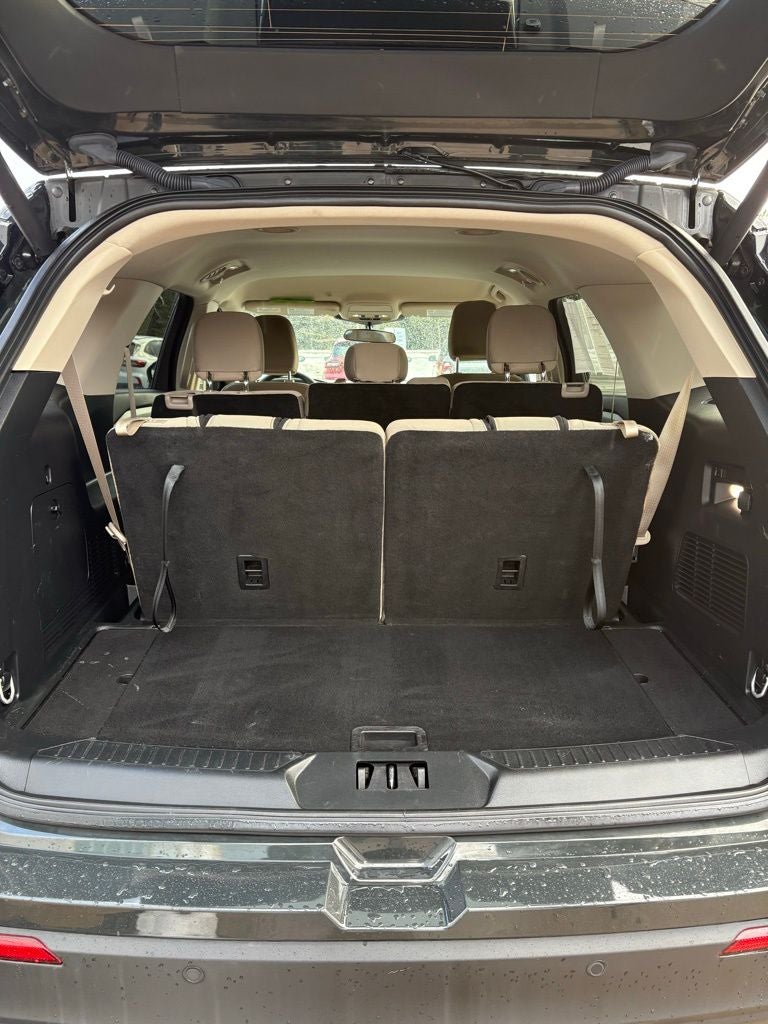 2023 Ford Explorer Base