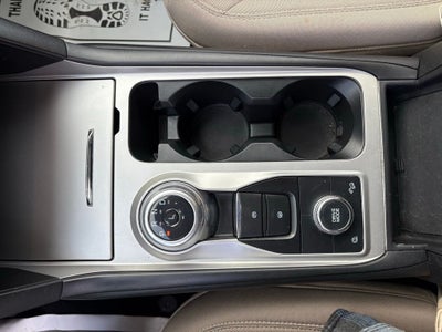 2023 Ford Explorer Base