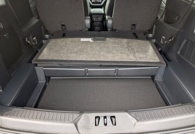 2027 Ford Explorer Active w/200A Pkg