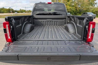 2026 Ford Super Duty F-350 Lariat