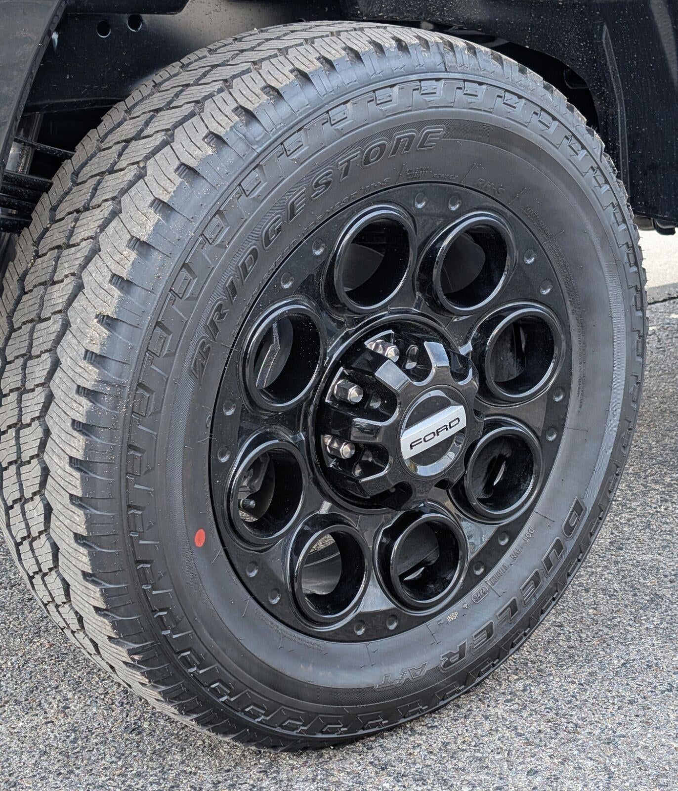 2026 Ford Super Duty F-350 Lariat