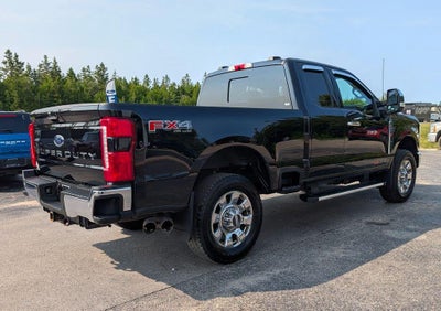 2023 Ford Super Duty F-350 Srw LARIAT