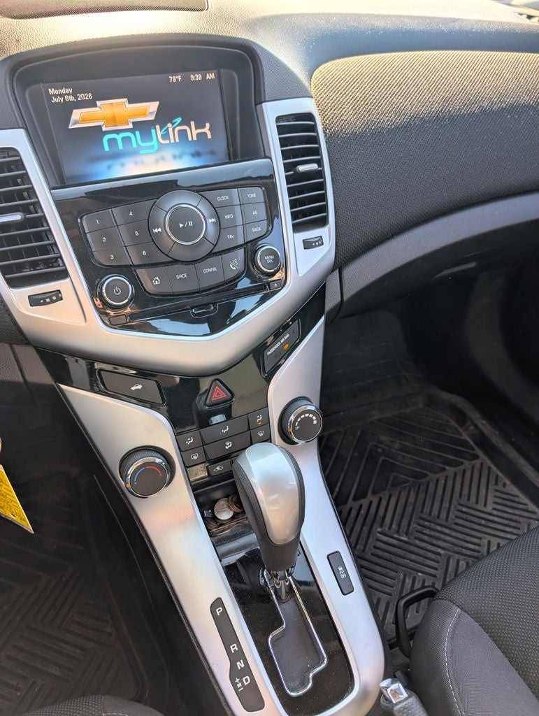 2015 Chevrolet Cruze 1LT