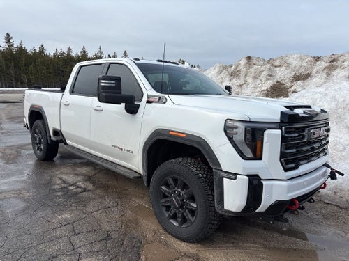 2025 GMC Sierra 2500HD AT4