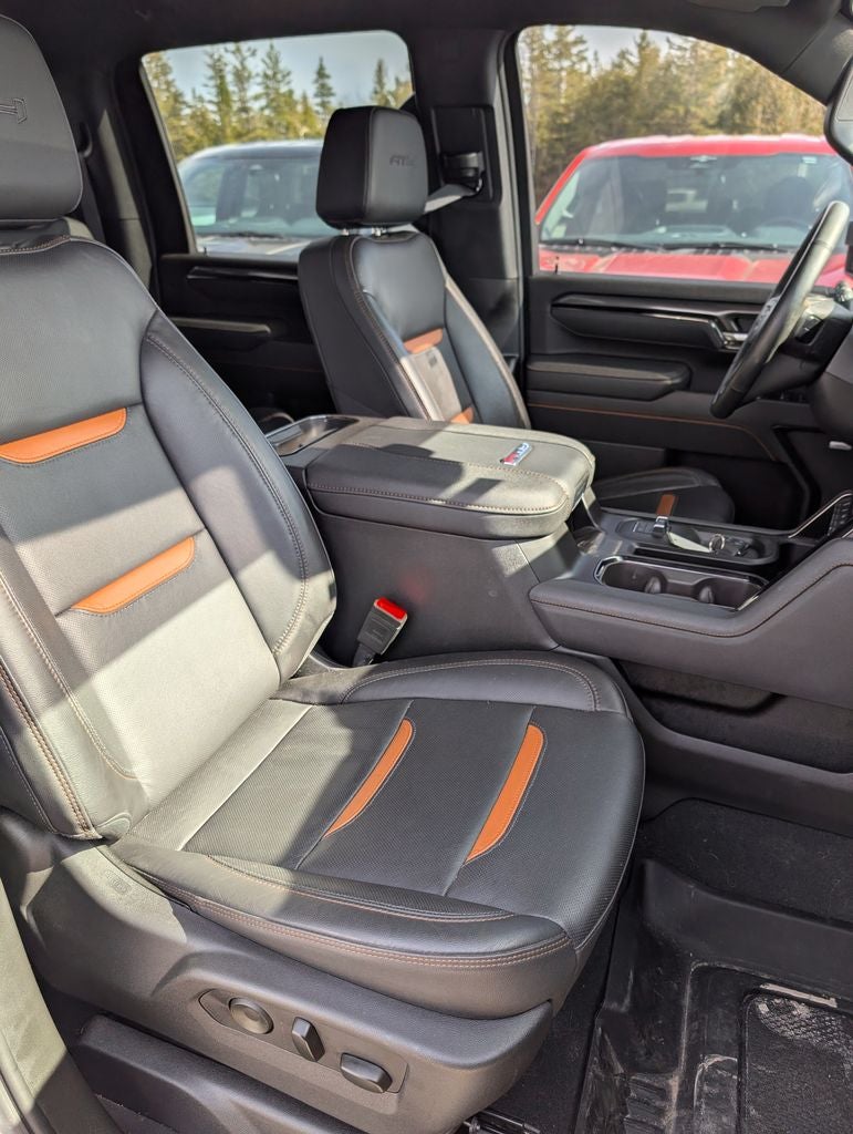2025 GMC Sierra 2500HD AT4