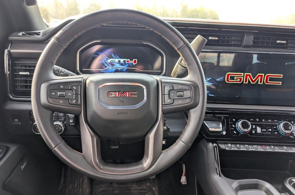 2025 GMC Sierra 2500HD AT4