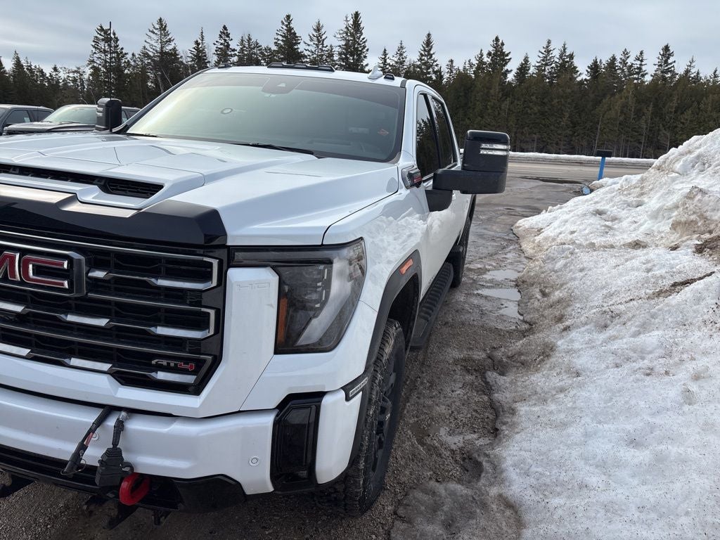 2025 GMC Sierra 2500HD AT4