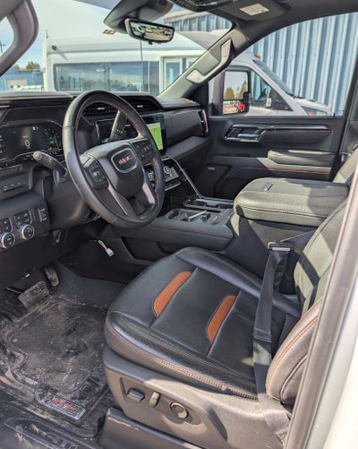 2025 GMC Sierra 2500HD AT4
