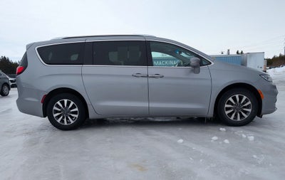 2021 Chrysler Pacifica Hybrid Touring L