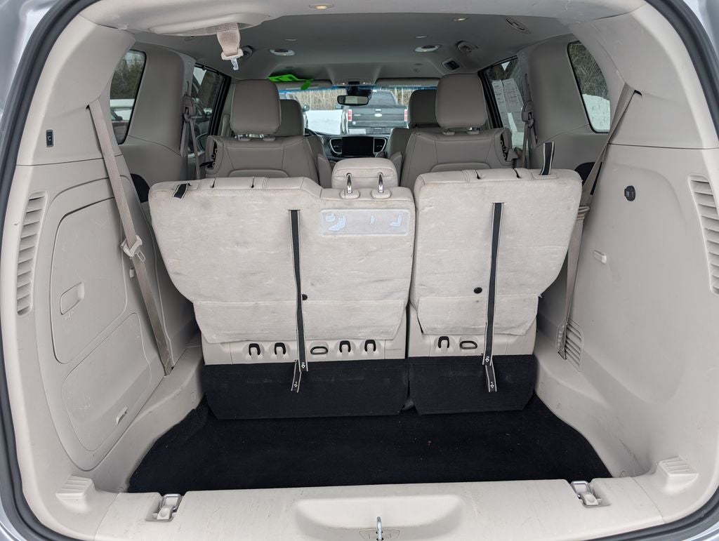 2021 Chrysler Pacifica Hybrid Touring L