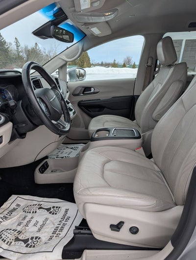 2021 Chrysler Pacifica Hybrid Touring L