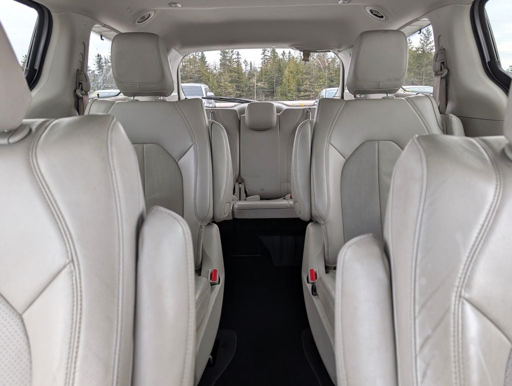 2021 Chrysler Pacifica Hybrid Touring L