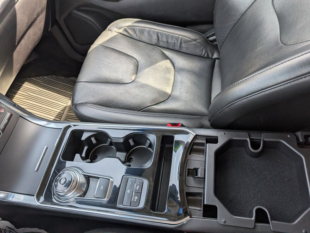 2020 Ford Edge Titanium