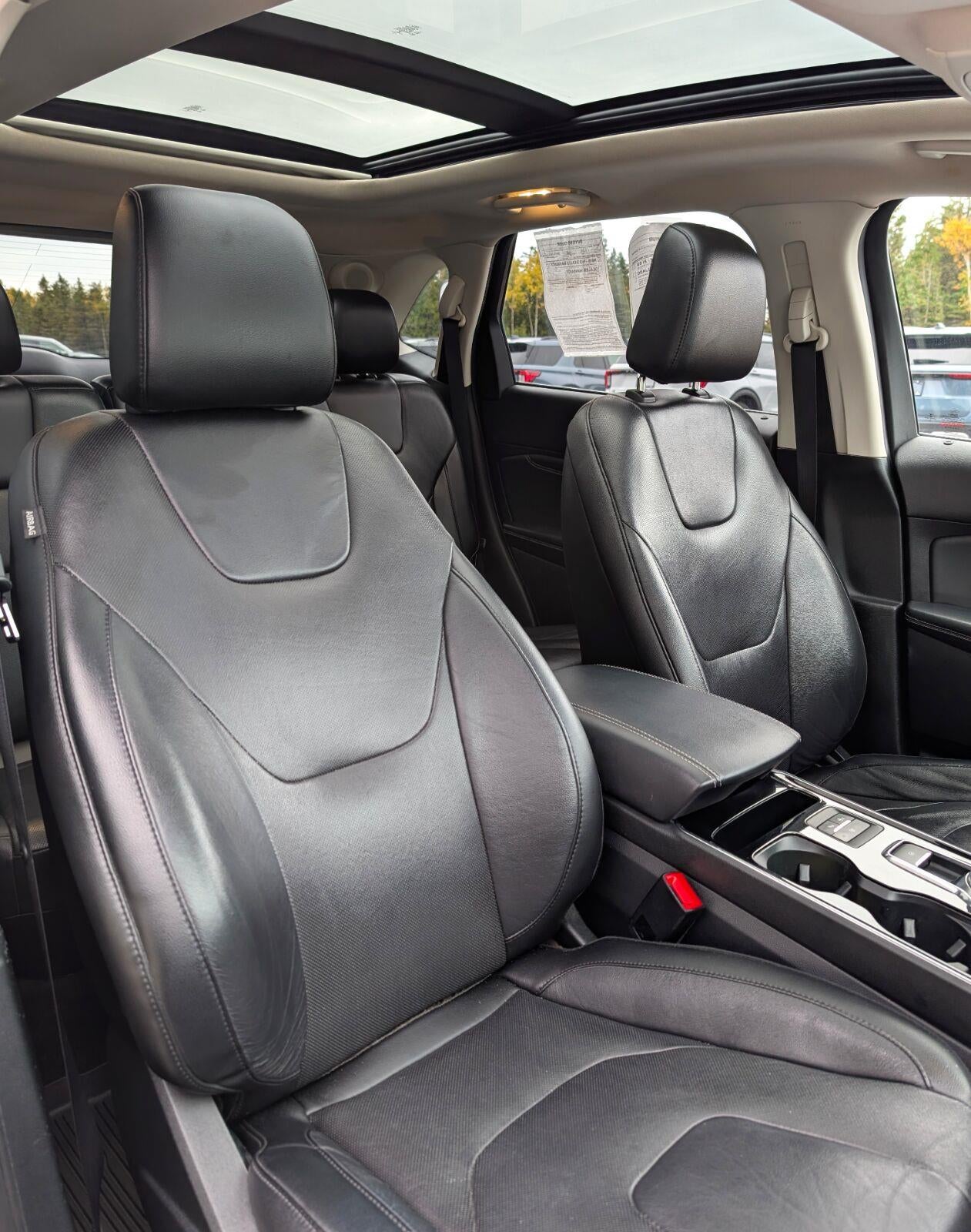 2020 Ford Edge Titanium